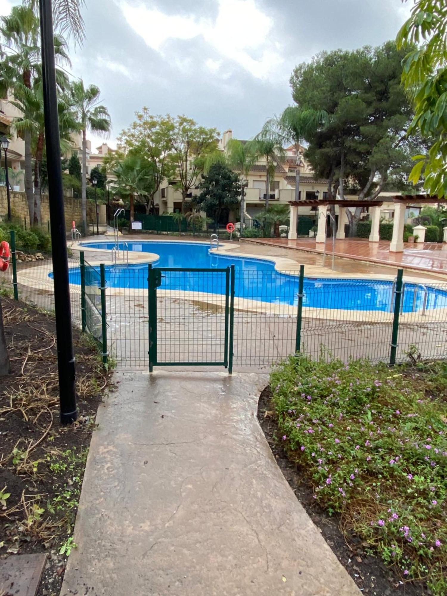 Apartamento Hacienda El Palmeral Puerto Banus Marbella Exteriör bild